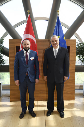 Photo 2 : 77th EU-Turkey JPC - Family picture