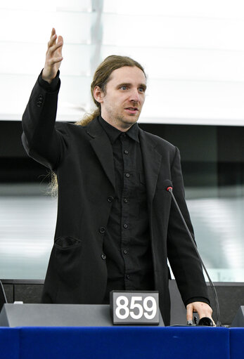 Dobromir SOSNIERZ in the European Parliament in Strasbourg