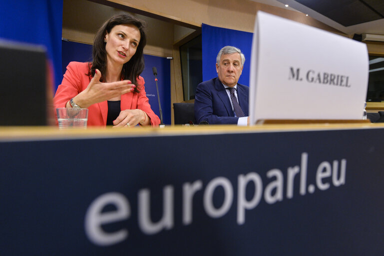 Fotografia 15: High Level Conference '  Shaping our digital future: the challenge of the digital revolution. '- Press conference