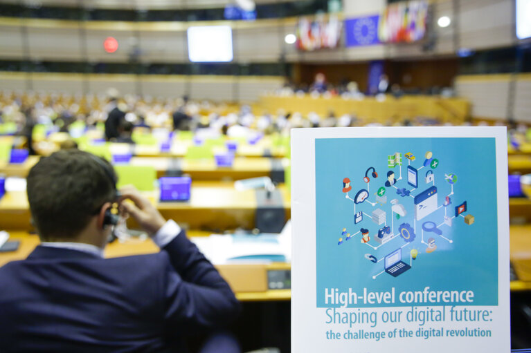 Photo 8 : High Level Conference. Shaping our digital future: the challenge of the digital revolution.