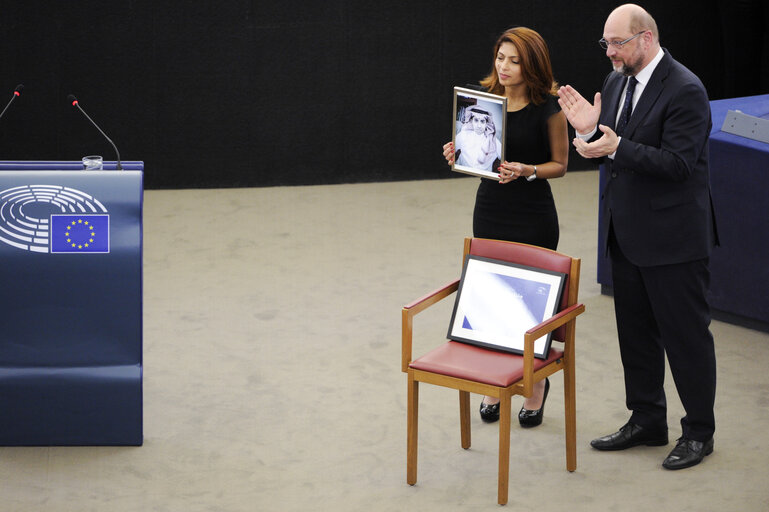 Photo 27: Sakharov Prize 2015 for Freedom of Thought - Award ceremony  Ensaf HAIDAR - wife of Raif BADAWI