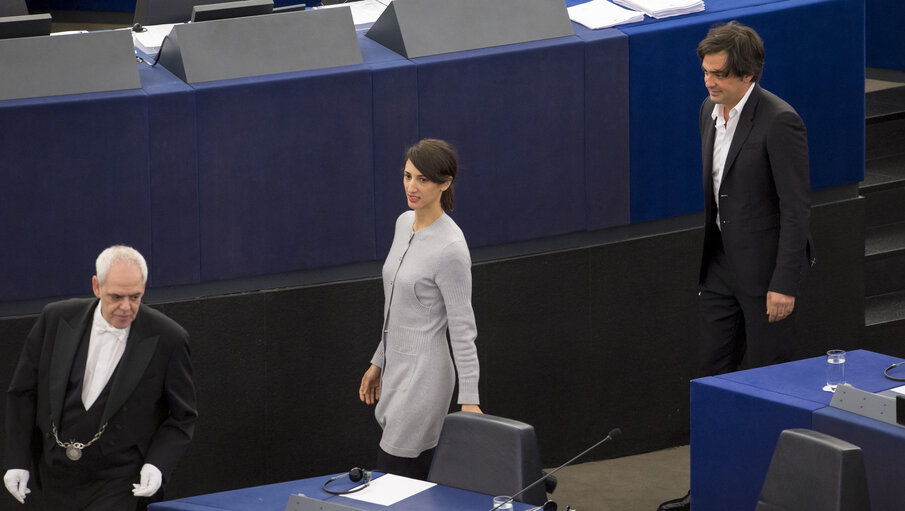 Billede 39: LUX Prize 2015 award ceremony.  Announcement of winning film and presentation of Prize to the winning director by EP President during plenary session week 48 2015 in Strasbourg