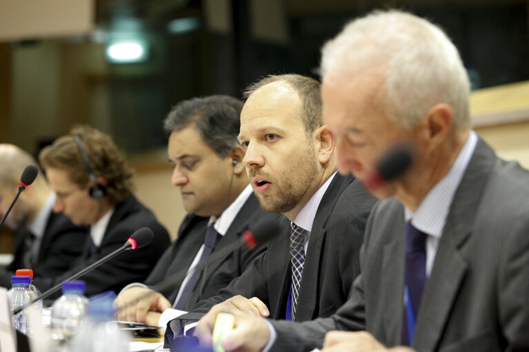 Fotogrāfija 31: LIBE committee meeting - EU Counter-Terrorism Strategy : discussion with EU Counter-Terrorism Coordinator and debriefing by the Luxembourg Presidency of the Council of the EU on the outcome of the extroardinary JHA Council of 20 November 2015