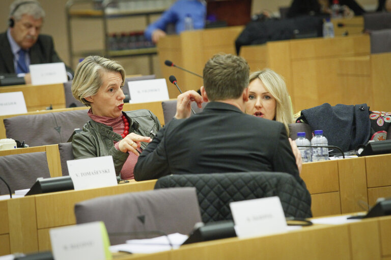 Fotogrāfija 13: LIBE committee meeting - EU Counter-Terrorism Strategy : discussion with EU Counter-Terrorism Coordinator and debriefing by the Luxembourg Presidency of the Council of the EU on the outcome of the extroardinary JHA Council of 20 November 2015