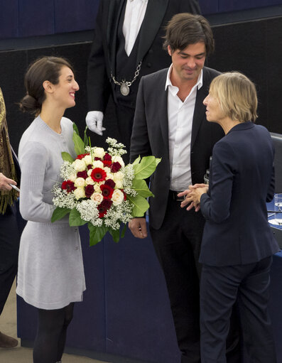 Billede 10: LUX Prize 2015 award ceremony.  Announcement of winning film and presentation of Prize to the winning director by EP President during plenary session week 48 2015 in Strasbourg