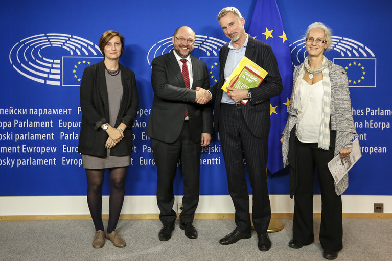 Martin SCHULZ - EP President meets with Seamus JEFFERSON - Director of CONCORD, the European confederation of Relief and Development NGOs