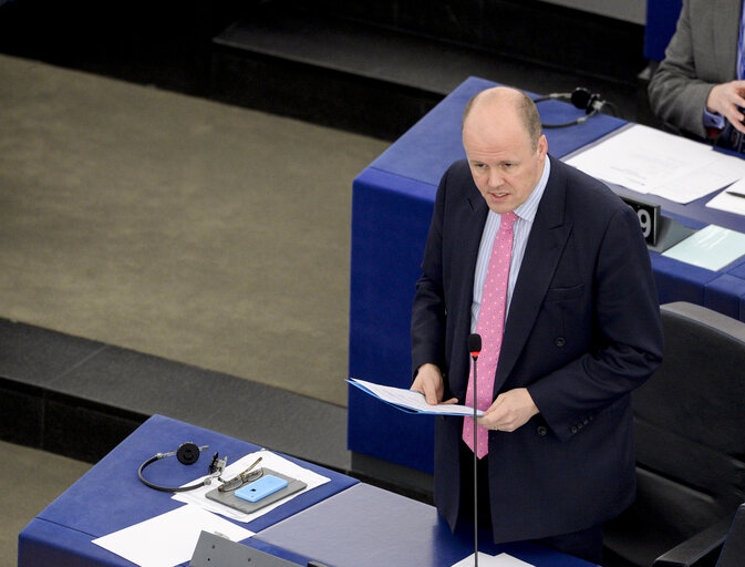 Foto 15: Plenary Session week 48 2015 in Strasbourg    Insurance mediation - Supplementary report: Werner Langen (A8-0315/2015)