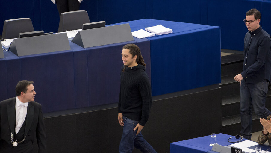 Billede 41: LUX Prize 2015 award ceremony.  Announcement of winning film and presentation of Prize to the winning director by EP President during plenary session week 48 2015 in Strasbourg