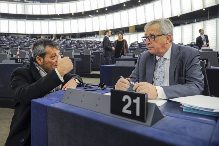 Photo 1: Plenary session week 51 2015 in Strasbourg  Preparation of the European Council meeting of 17 and 18 December 2015  Council and Commission statements