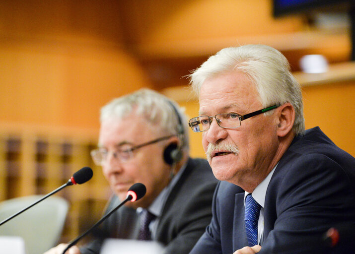 Foto 17: JURI - Presentation of the reform of the European copyright framework and the proposal for a regulation of the European Parliament and of the Council on cross-border portability of online content services