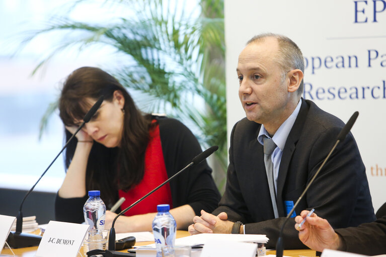 Photo 20: OECD Roundtable discussion: Recent migration trends and refugee crisis