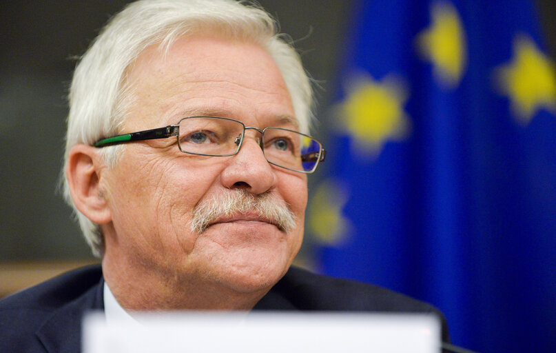 Foto 20: JURI - Presentation of the reform of the European copyright framework and the proposal for a regulation of the European Parliament and of the Council on cross-border portability of online content services