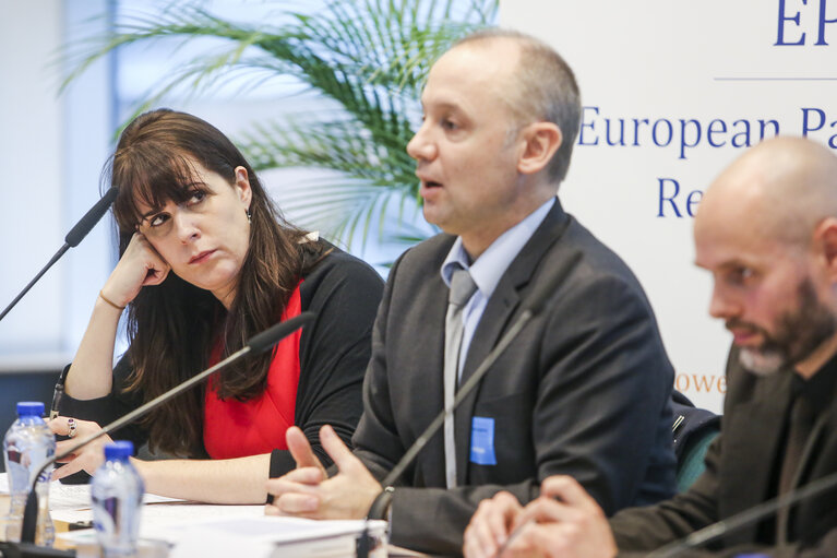 Photo 5 : OECD Roundtable discussion: Recent migration trends and refugee crisis