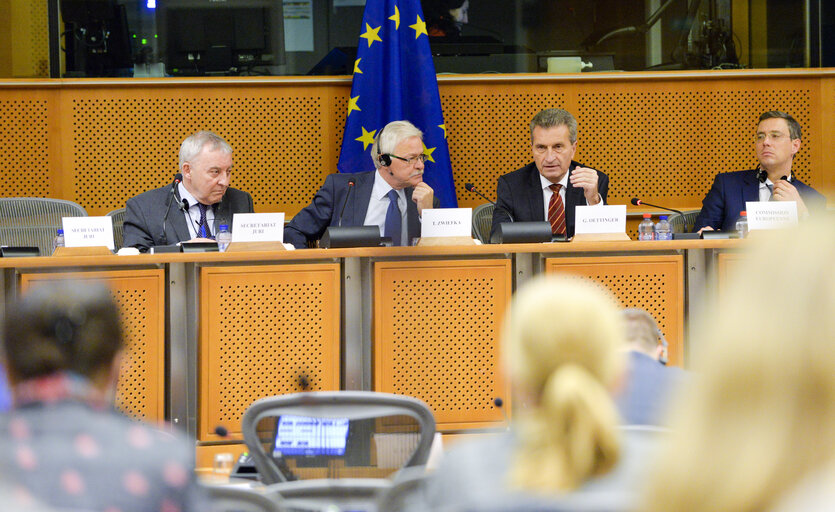 Foto 11: JURI - Presentation of the reform of the European copyright framework and the proposal for a regulation of the European Parliament and of the Council on cross-border portability of online content services