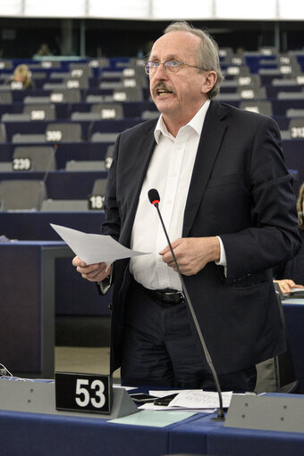 Fotografie 15: Plenary session week 51 2015 in Strasbourg - Preparation of the European Council meeting of 17 and 18 December 2015  Council and Commission statements