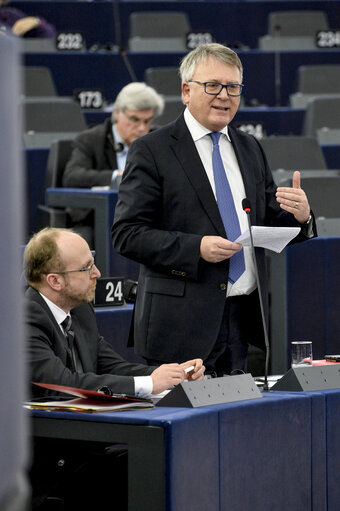 Fotografie 3: Plenary session week 51 2015 in Strasbourg - Preparation of the European Council meeting of 17 and 18 December 2015  Council and Commission statements