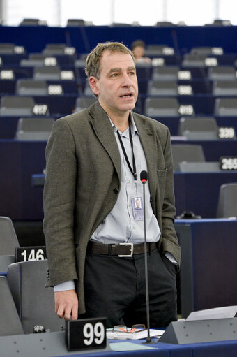 Fotografija 8: Plenary session week 51 2015 in Strasbourg    Completing Europe s Economic and Monetary Union   Oral question