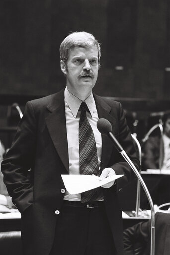 Photo 3: German Minister during the plenary Session in september 1978