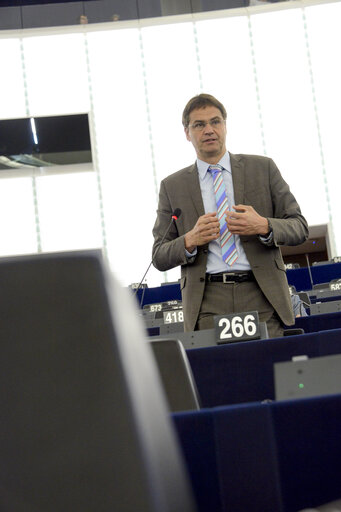 Fotogrāfija 42: Plenary session 18-2015-Fuel quality directive and renewable energy directive