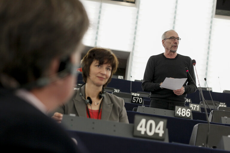 Fotogrāfija 13: Plenary session week 18 2015 in Strasbourg - Carbon dioxide emissions from maritime transport