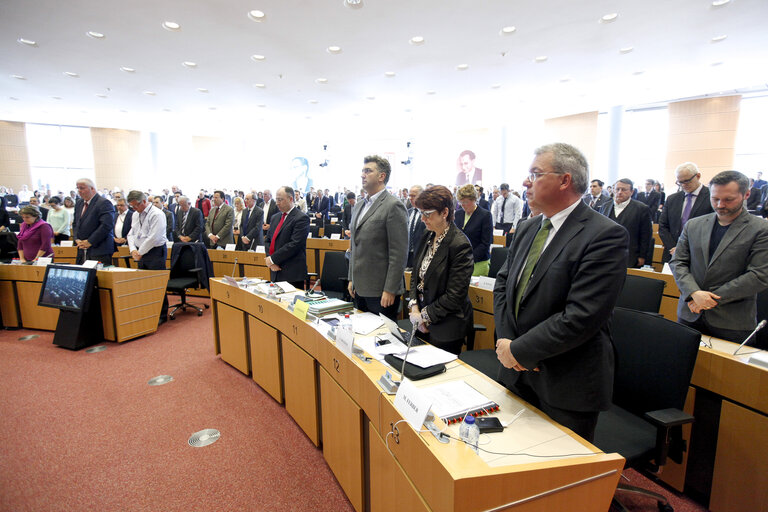 Fotogrāfija 5: ECON/BUDG Joint Committee Meeting - vote on the Juncker investment plan