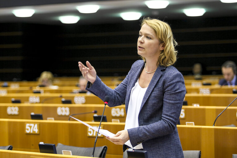 Снимка 14: Plenary session week 13 in Brussels - European Council and Commission statements - Conclusions of the European Council meeting - 19-20 March 2015