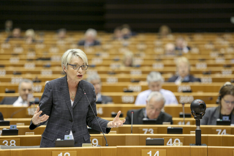 Fotó 29: Plenary session week 13 in Brussels - European Council and Commission statements - Conclusions of the European Council meeting - 19-20 March 2015