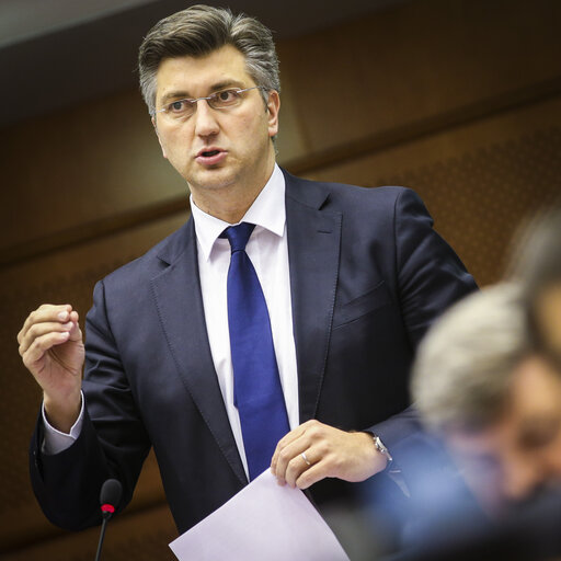 Fotografija 18: Plenary session week 13 in Brussels - Macro-financial assistance to Ukraine