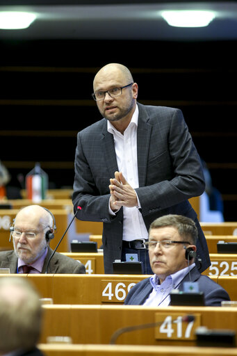 Fotografie 39: Plenary session week 13 in Brussels - European Council and Commission statements - Conclusions of the European Council  meeting - 19-20 March 2015