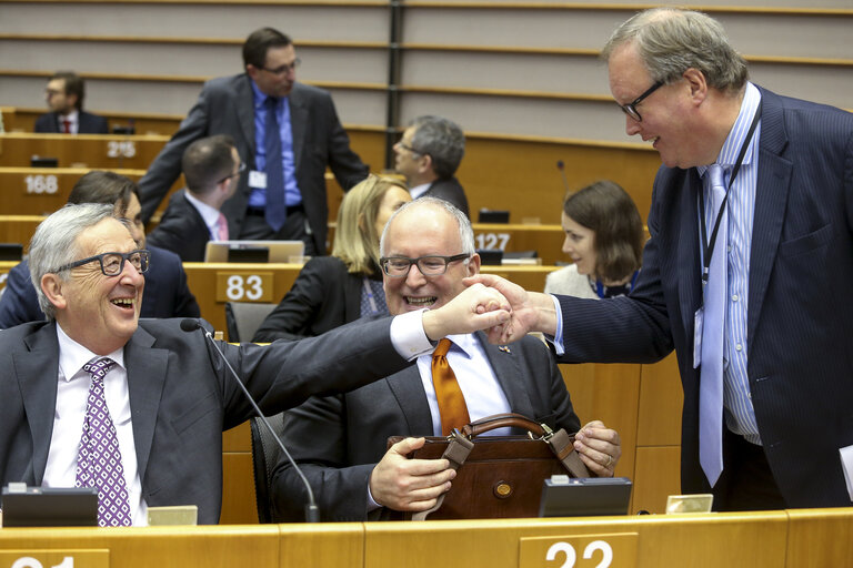 Fotografie 27: Plenary session week 13 in Brussels - European Council and Commission statements - Conclusions of the European Council  meeting - 19-20 March 2015