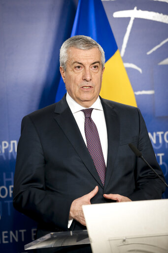 Foto 3: EP President meets with Calin POPESCU-TARICEANU - President of the Romanian Senate - Press point