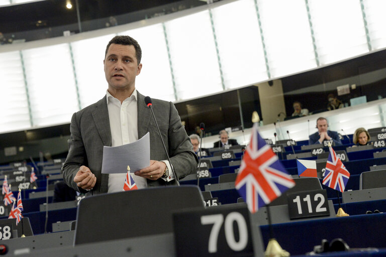 Photo 16 : Plenary session week 11 2015 in Strasbourg - European long-term investment funds