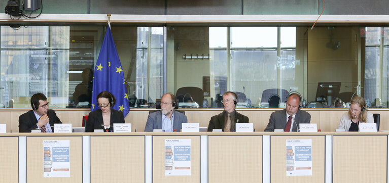 Valokuva 11: TRAN Committee hearing : 'How to keep Europe at number one ?  European tourism's challenges and responses'