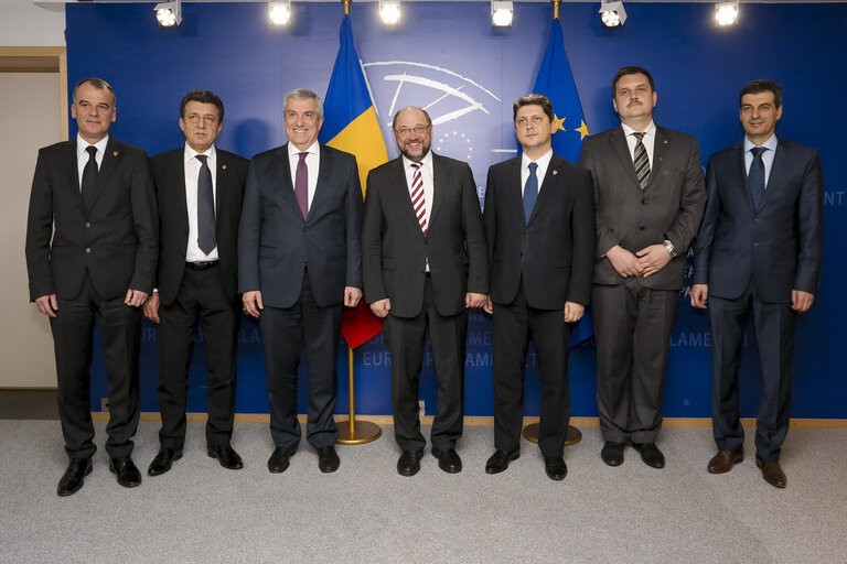 Fotogrāfija 5: Martin SCHULZ - EP President meets with Calin POPESCU-TARICEANU - President of the Romanian Senate.