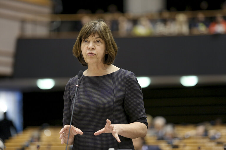 Fotografie 49: Plenary session week 13 in Brussels - European Council and Commission statements - Conclusions of the European Council meeting - 19-20 March 2015