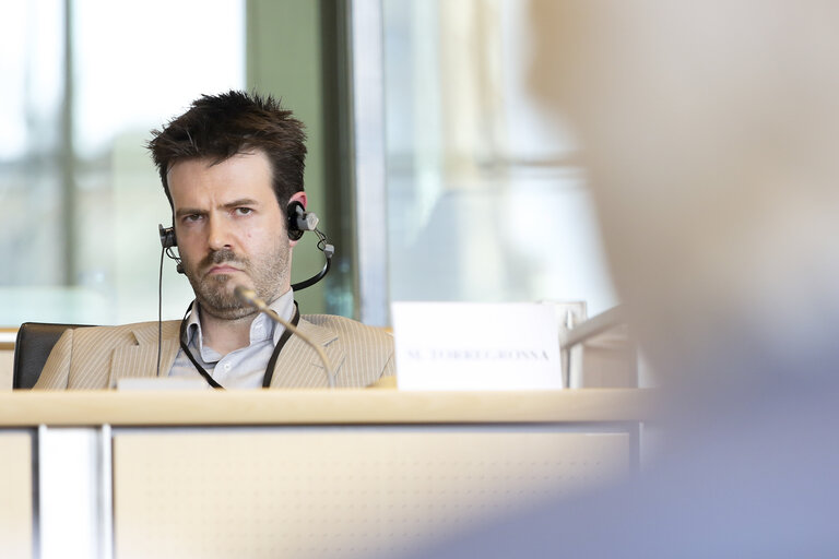 Valokuva 18: TRAN Committee hearing : 'How to keep Europe at number one ?  European tourism's challenges and responses'