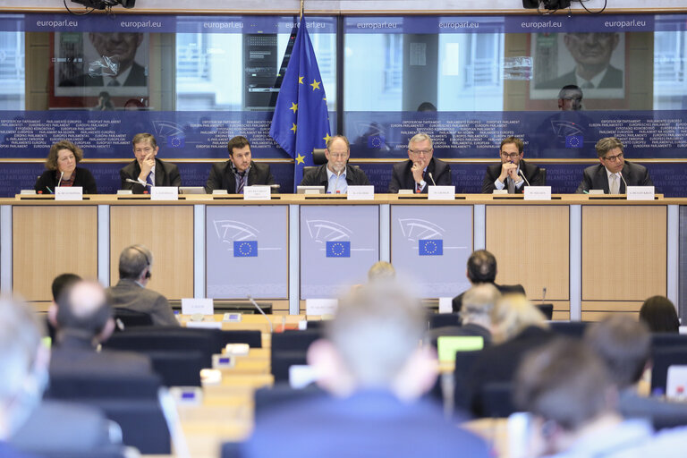 Fotografia 9: TRAN Committee hearing:  Transport and Economic Growth: Promoting job creation, Competitiveness, Innovation, and developing a modern transport infrastructure across the EU