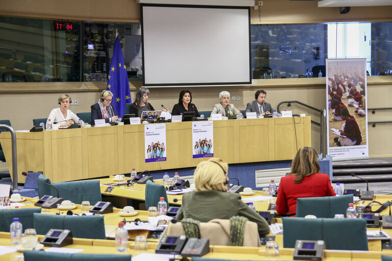 Fotografie 9: DG COMM Seminar - Round-Table discussion:  Strategy for equality between women and men in the EU: next steps