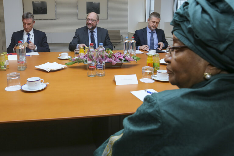 Valokuva 6: Martin SCHULZ - EP President meets with Ellen JOHNSON SIRLEAF - President of Liberia