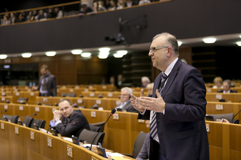 Fotó 23: Plenary session week 13 in Brussels - European Council and Commission statements - Conclusions of the European Council meeting - 19-20 March 2015