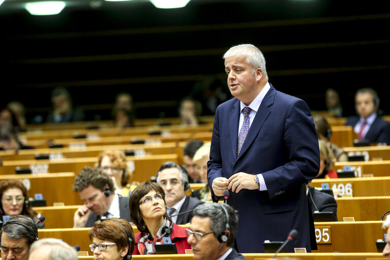 Fotografie 22: Plenary session week 13 in Brussels - European Council and Commission statements - Conclusions of the European Council  meeting - 19-20 March 2015