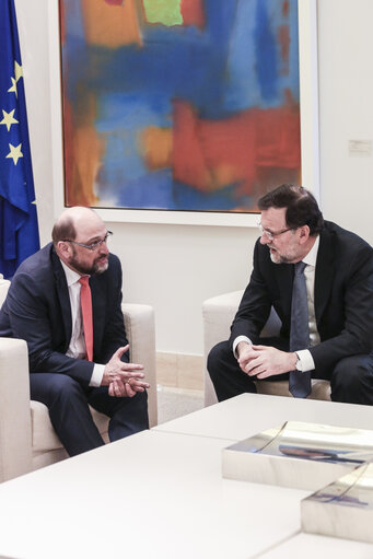 Fotogrāfija 2: From right to  left  Martin SCHULZ - Ep President meets with  Mariano RAJOY BREY - President of the Government of Spain  at the Moncloa Palace in Madrid