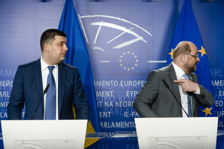 Fotagrafa 7: Martin SCHULZ - EP President meets with Volodymyr GROYSMAN, Chairperson of the Verkhovna Rada of Ukraine. Press Point