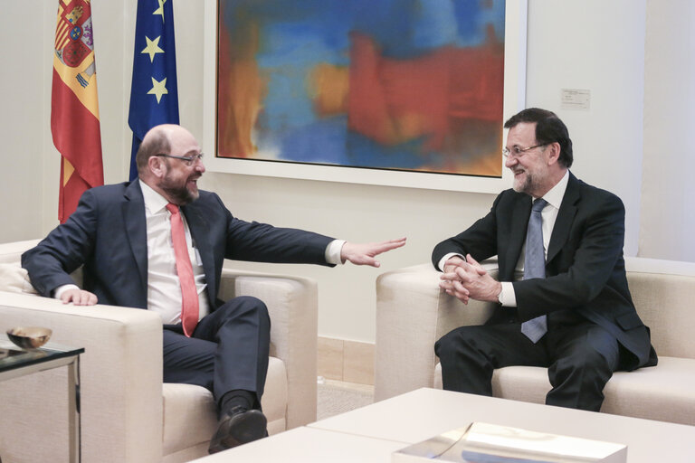 Fotogrāfija 4: From right to  left  Martin SCHULZ - Ep President meets with  Mariano RAJOY BREY - President of the Government of Spain  at the Moncloa Palace in Madrid