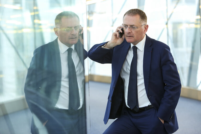 Zdjęcie 3: MEP Philippe JUVIN in the European Parliament in Brussels.