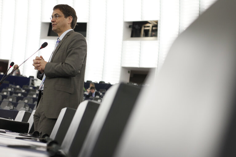 Fotogrāfija 48: Plenary session week 18 2015 in Strasbourg - Reducing the consumption of lightweight plastic carrier bags