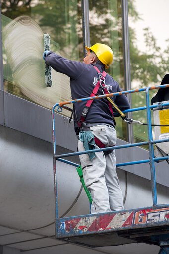 Fotografia 13: SQM building - Facade cleaning on the Square de Meeus building