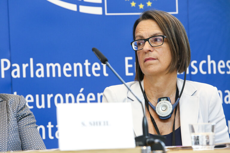 Fotogrāfija 4: EU cohesion: How can regions meet the demographic challenge?