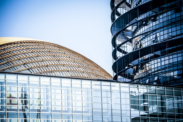 Billede 5: Rehabilitaition of the roof of EP building in Strasbourg