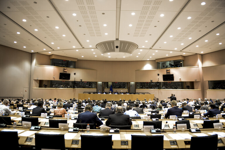 Fotogrāfija 15: Annual Meeting of EU Ambassadors and Members of the European Parliament. ' Support to democracy in third countries: the EU's added value ' Opening debate on ' Communicating Europe in third countries '